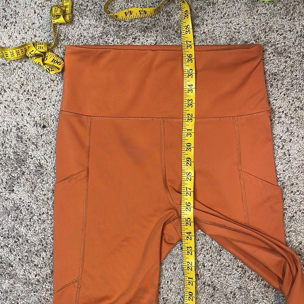 American Eagle Orange The Everything Pocket Legging Size Medium - Picture 8 of 8